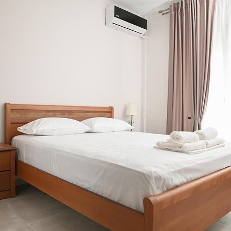 Néa Péramos Faidra Apartments מראה חיצוני תמונה