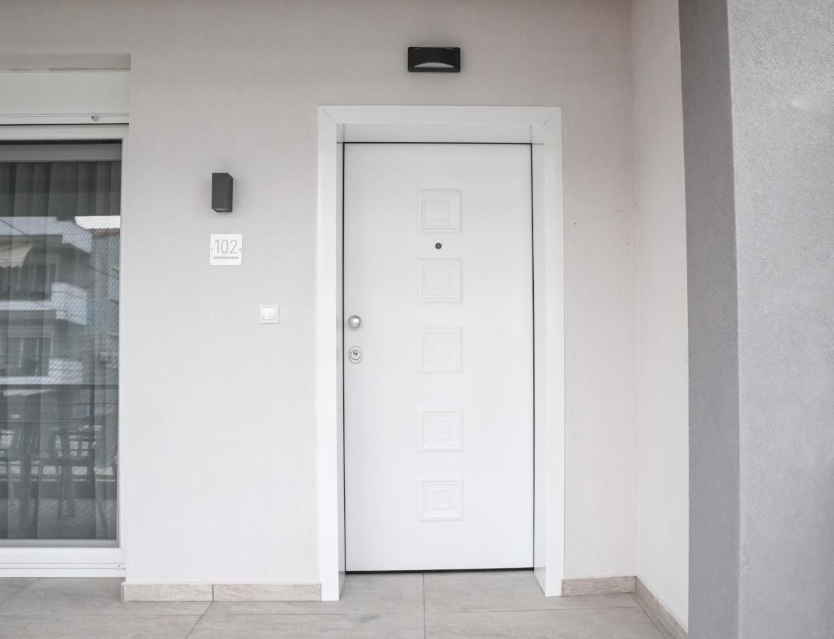 Néa Péramos Faidra Apartments מראה חיצוני תמונה
