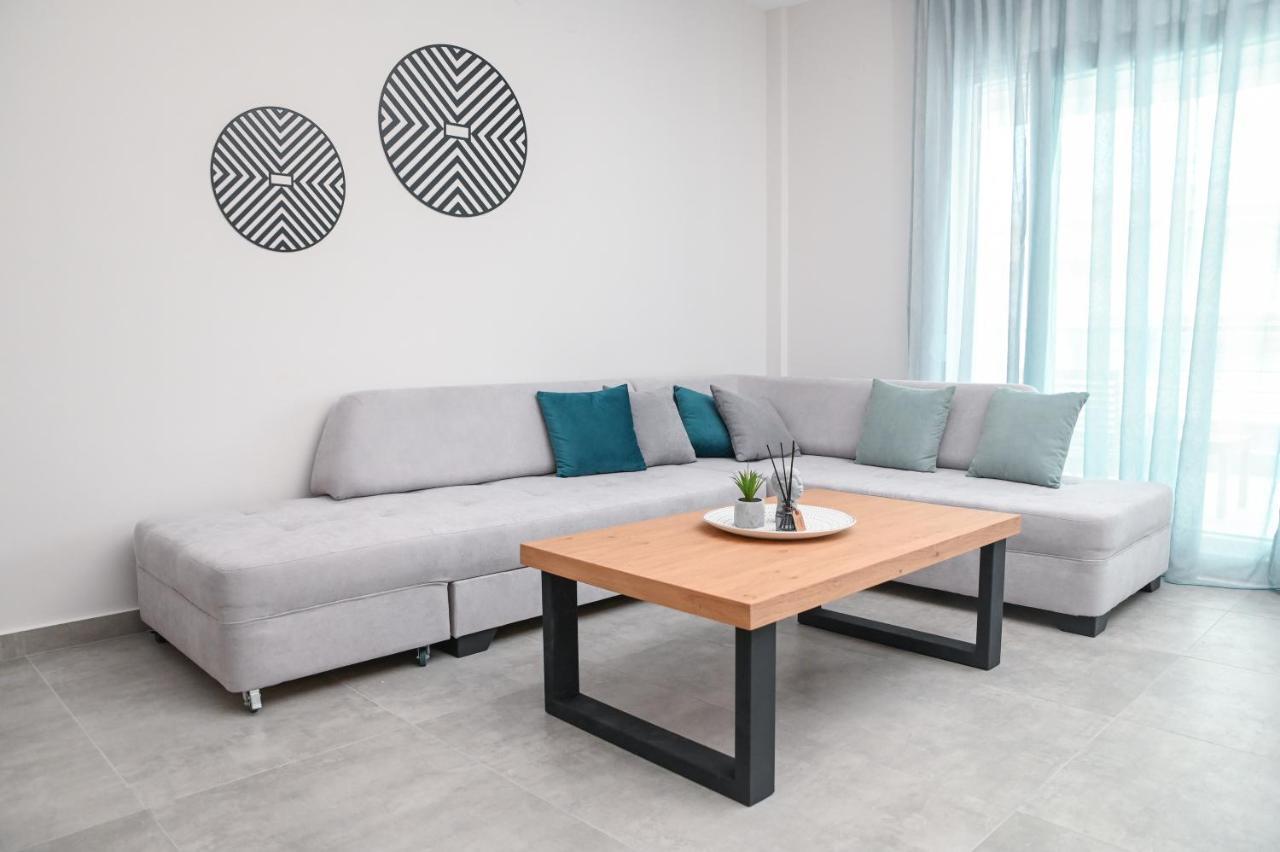 Néa Péramos Faidra Apartments מראה חיצוני תמונה